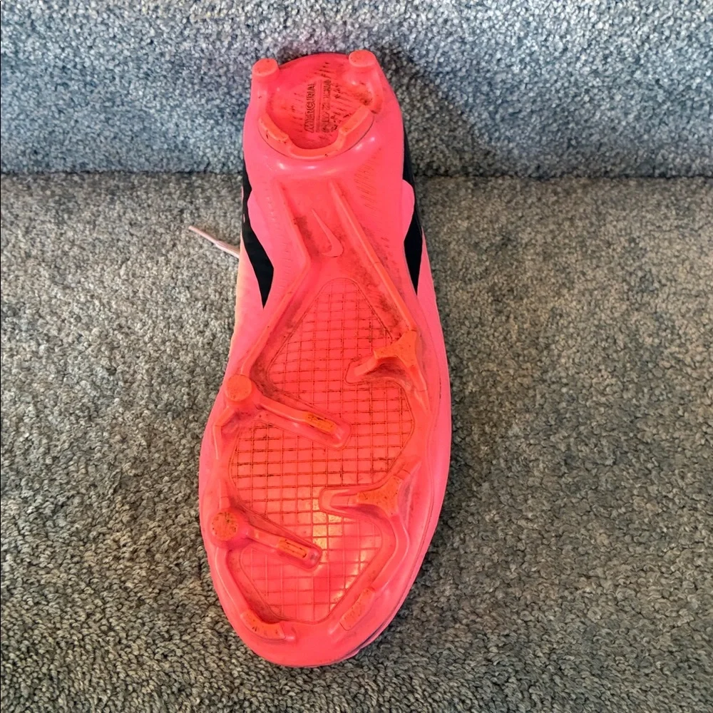 Nike Men's Zoom Mercurial Vapor 15 Academy MG
SIZE:8.5 - Picture 7 of 13